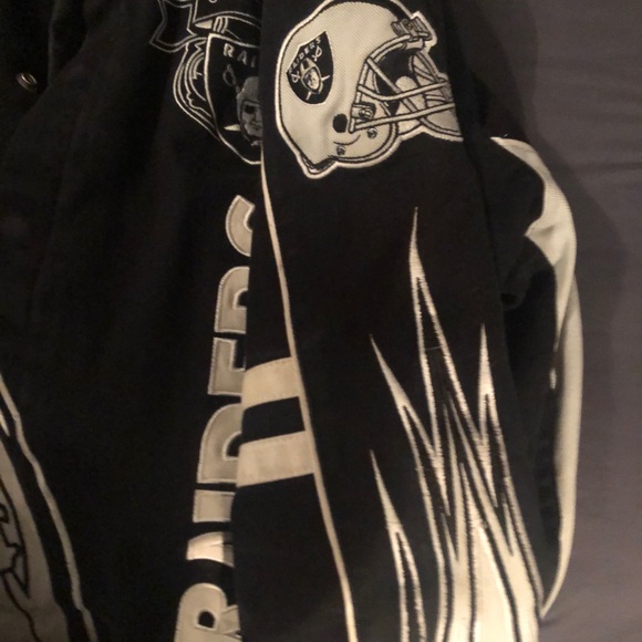 SOLD DO NOT BUY- Oakland Raiders vintage letterman - Picture 5 of 5